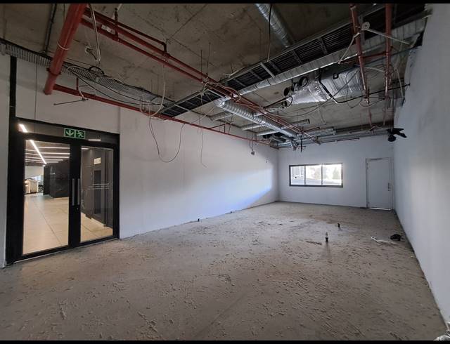 81M² OFFICE TO LET IN ILLOVO